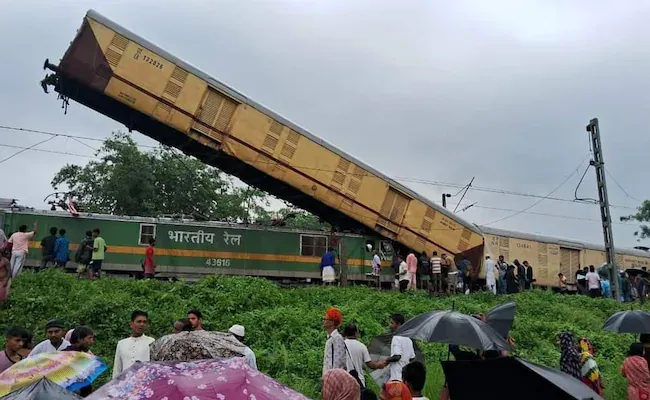 Kanchanjungha Express train accident